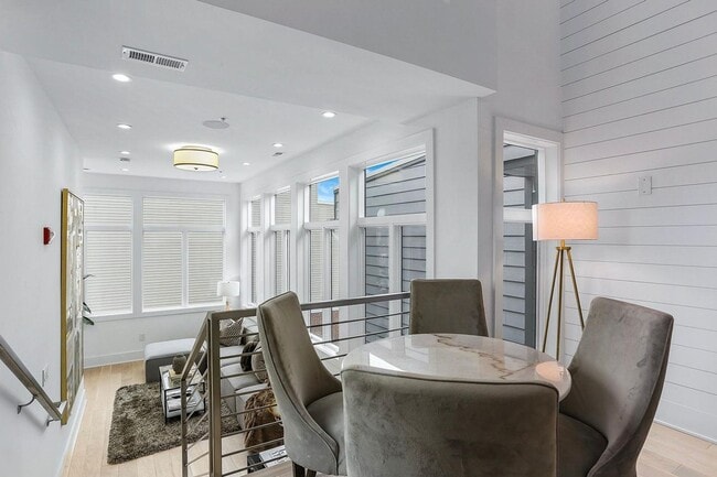 Building Photo - Private Double Decker Rooftop! - Modern Lu...