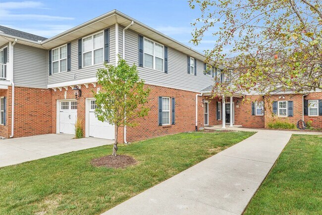 Building Photo - 104 Essex Ln