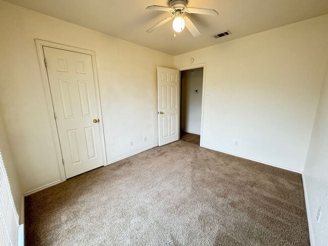 Building Photo - 3411 Warfield Dr
