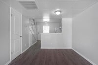 Building Photo - 307 Rose St