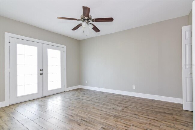 Building Photo - 2509 W Grace St