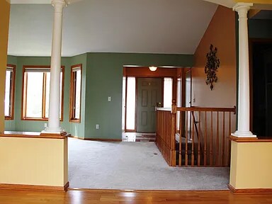 Building Photo - 4333 10 St NW