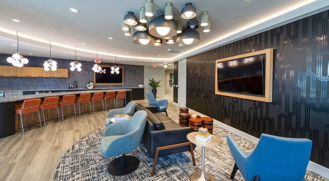 Building Photo - 1801 Patterson St