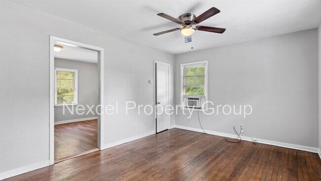 Building Photo - 4052 Westover Ave