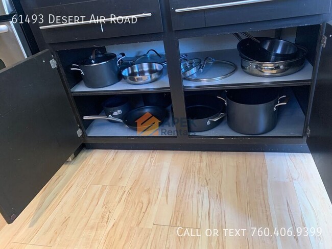 Building Photo - 61493 Desert Air Rd