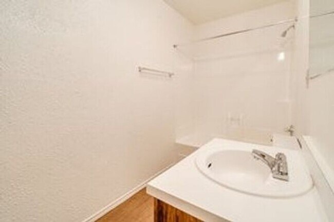 Building Photo - 355 48th Ave NW