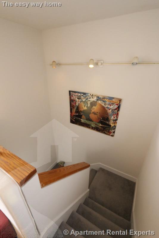 Building Photo - 175 Beacon St