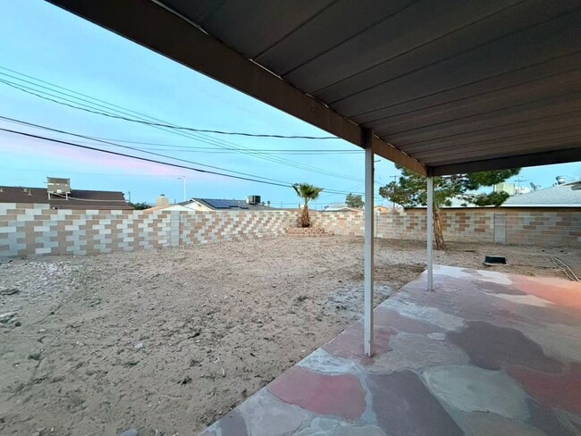 Building Photo - refreshed single-story home