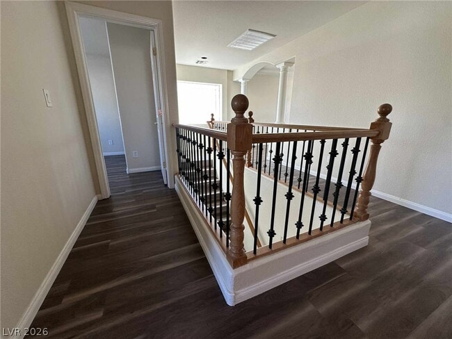 Building Photo - 10679 Timber Stand St