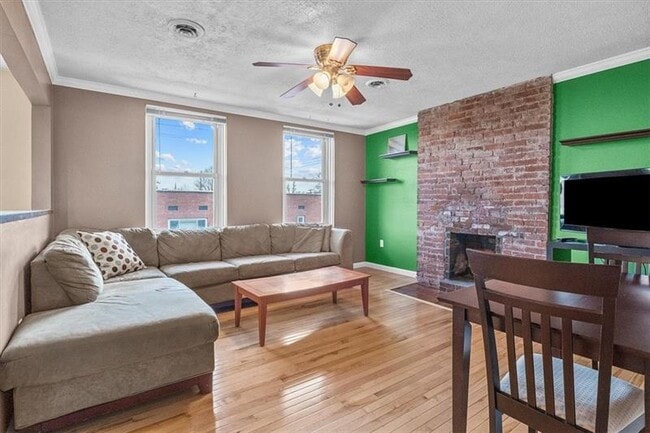 Building Photo - 5523 Ellsworth Ave