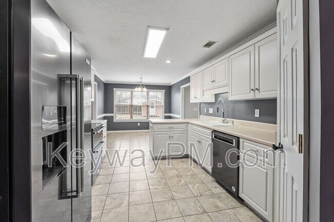 Building Photo - 435 St Julian Pl