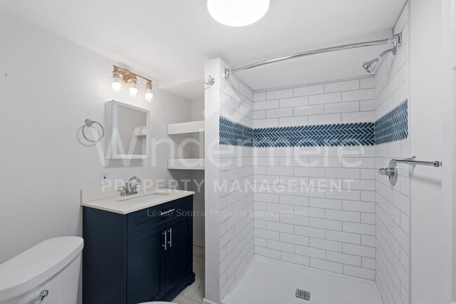 Building Photo - Beautiful 3-Bedroom Home - EV Charger - Pet Friendly