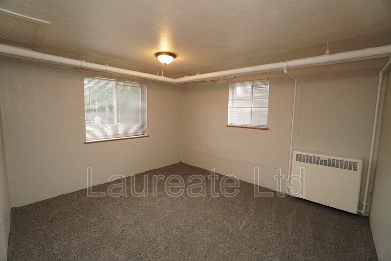 Building Photo - 501 Colorado Blvd