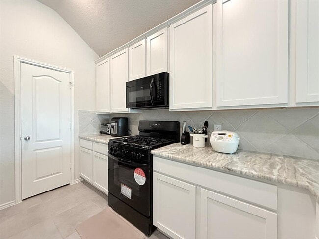 Building Photo - 15334 Caravel Bay Ct
