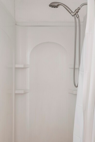 Building Photo - 91-839 Pohakupuna Rd