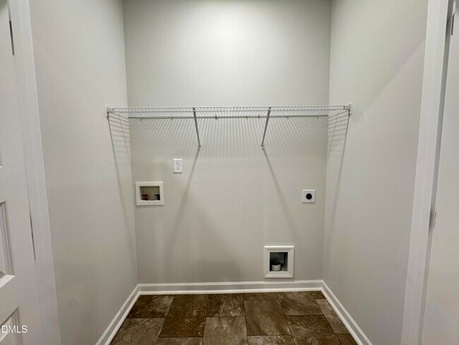 Building Photo - 1409 Irving Hl Dr