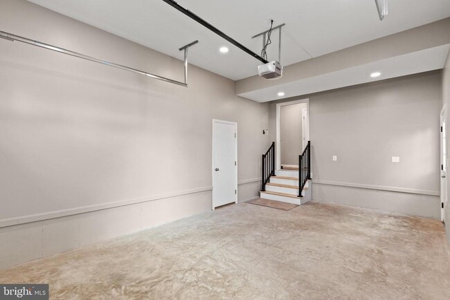 Building Photo - 22802 Lawrence Ave