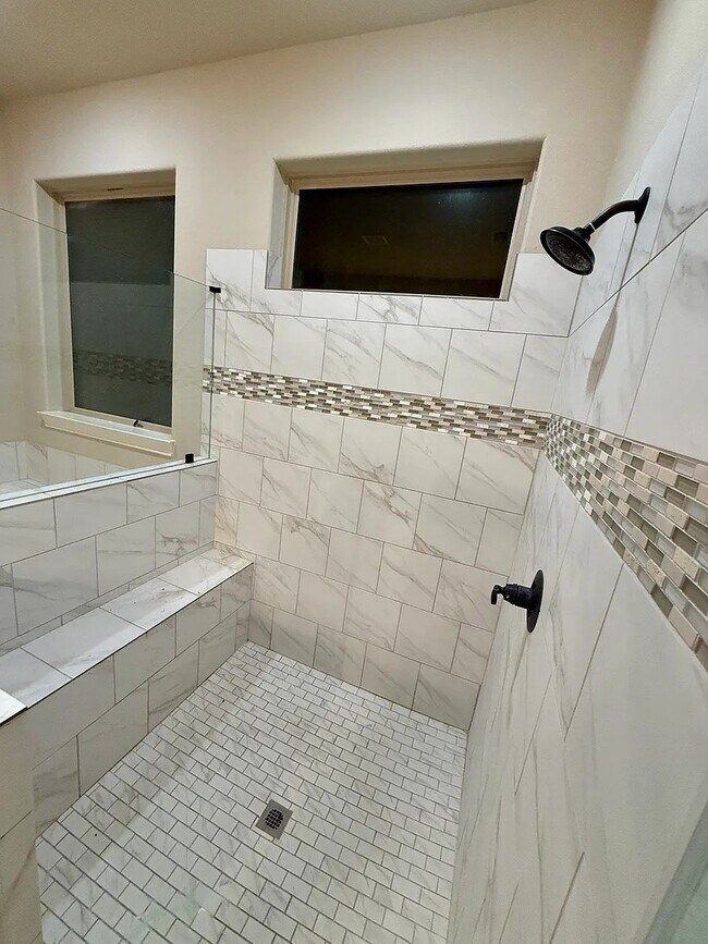 Building Photo - 1110 Bernard Meadows Dr