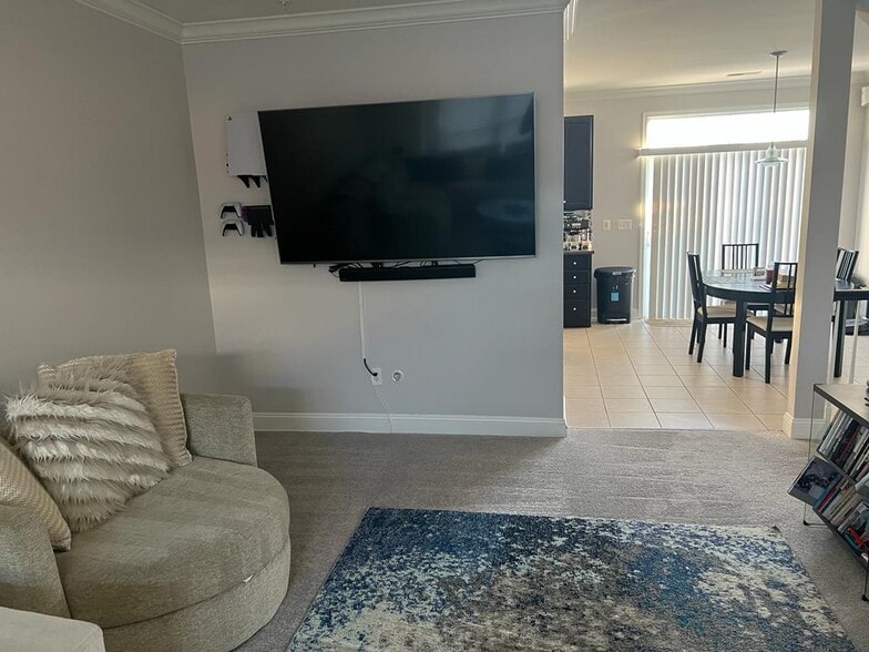 Living Room - 819 Ramsay St