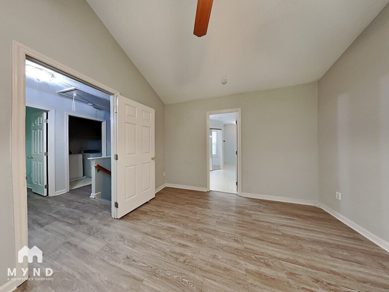 Building Photo - 1808 Crag Burn Ln