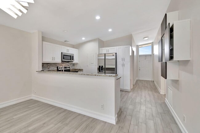 Building Photo - 11555 Orange Blossom Ln