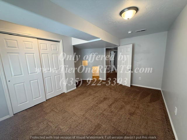 Building Photo - NO DEPOSIT option available for qualified renters!