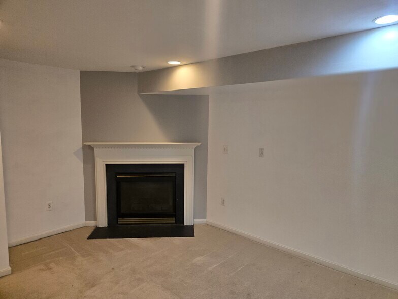 Building Photo - 13542 Prairie Mallow Ln