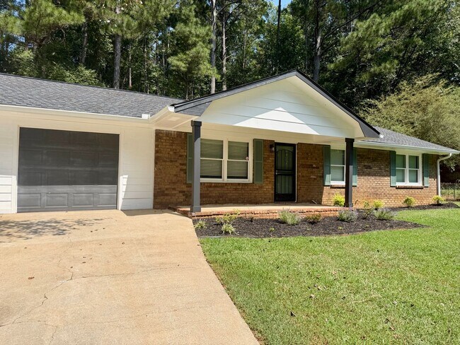 Building Photo - 3851 Nebo Rd