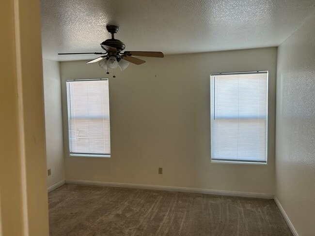 Building Photo - 486 Bridle Path