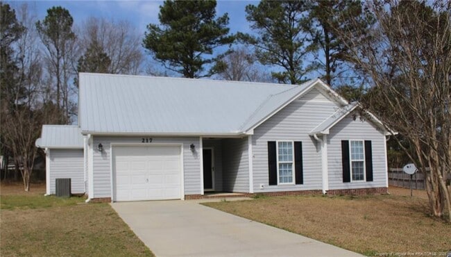 Primary Photo - 217 Hobson Ct