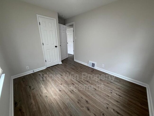 Building Photo - 10508 Druid Dr