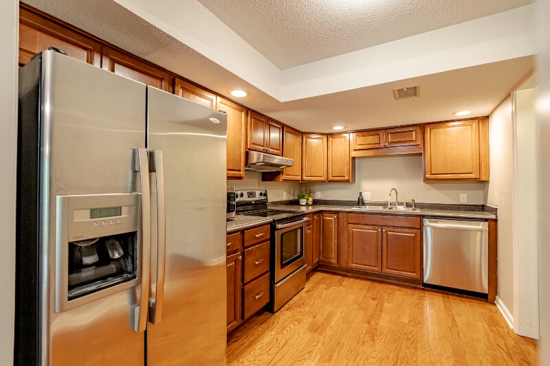 Building Photo - 105 Freeman Green Dr