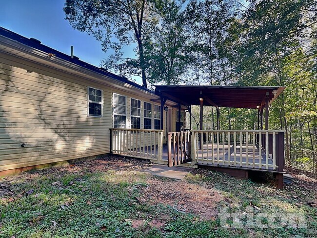 Building Photo - 1555 Mill Creek Rd