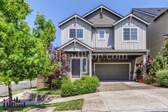 Building Photo - Beautiful, Light-Filled 4-Bedroom Home with a Charming Backyard NEW PRICE $3,295 and REDUCED SECU...