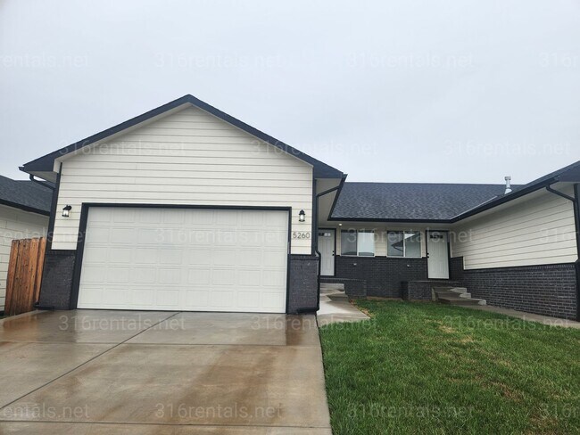 Building Photo - 5258 N Plumthicket St