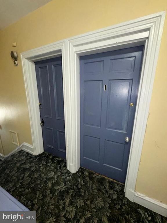 Building Photo - 4 W Athens Ave