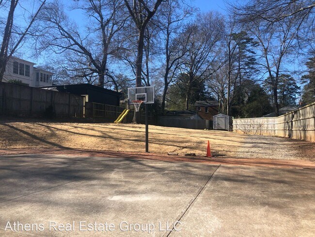 Building Photo - 2 br, 2 bath House - 620 Agriculture Drive