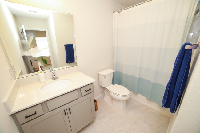 Building Photo - 31278 Amberview Bnd