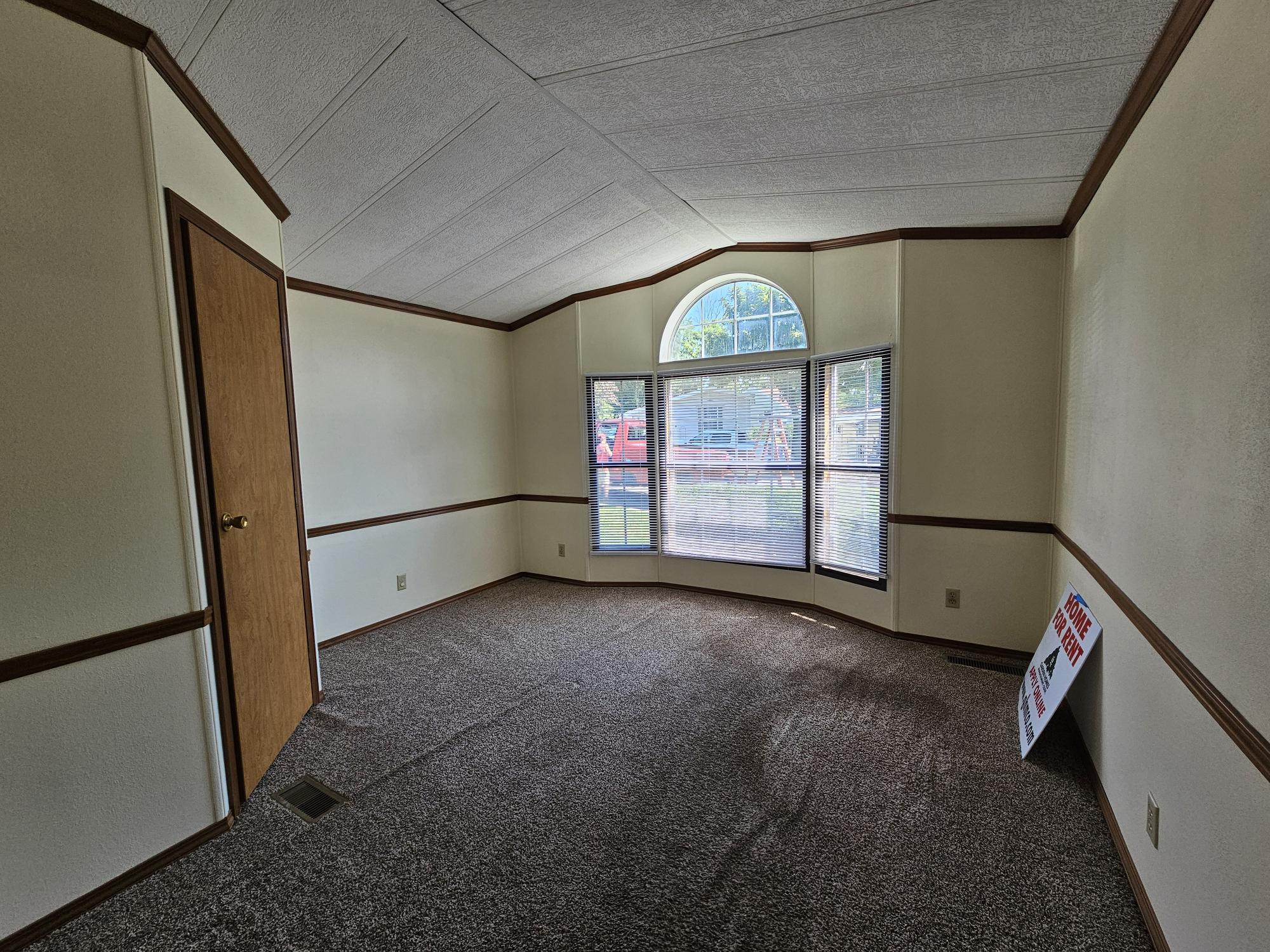 Building Photo - 3 Singleton Dr