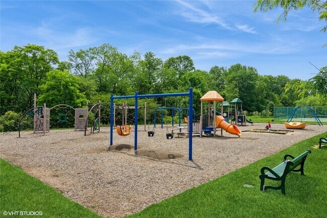 Building Photo - 8705 Lost Valley Dr