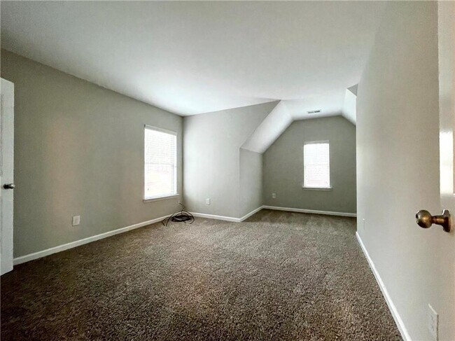 Building Photo - 6926 Golden Bud Ln