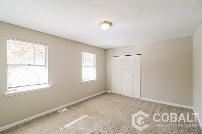 Building Photo - 3515 Creekview Pl