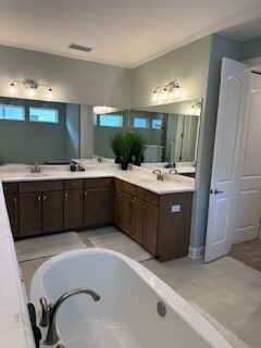 Building Photo - 3214 Carolina Rose Ct