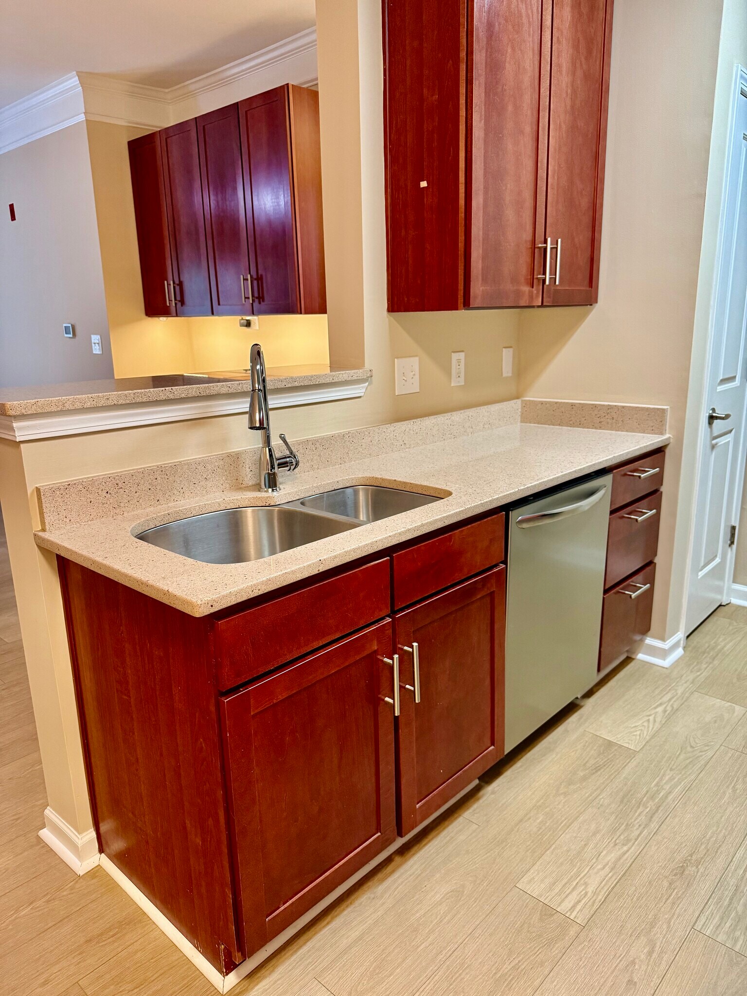 Building Photo - 1755 Central Park Rd