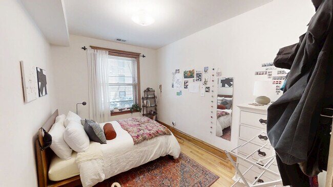 Building Photo - 3608 N Bosworth Ave