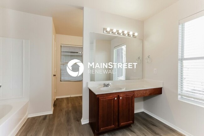 Building Photo - 3 Bedroom Pet-Friendly Home in VENUS, TX with Main Street Renewal