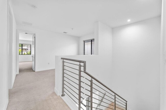 Building Photo - 8173 NW 42nd St