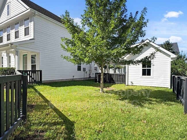 Building Photo - 201 Makemie Wy