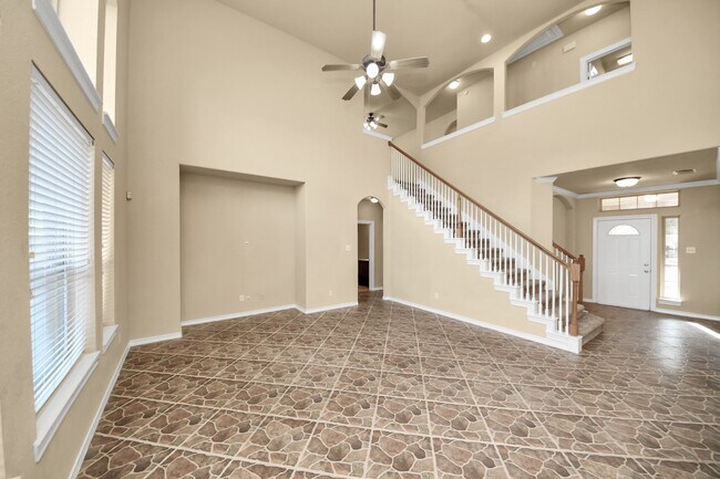 Building Photo - 4607 Aspen Leaf Ln