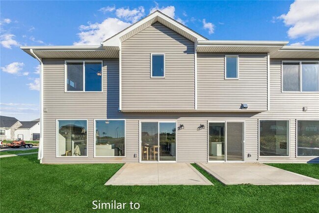 Building Photo - COMING SOON!! 3 Bed, 2.5 Bath in Pella